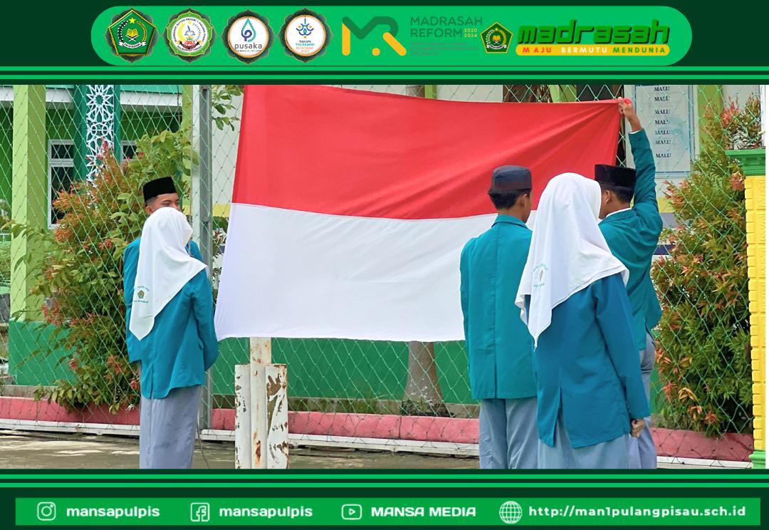UPACARA SENIN TANAMKAN DISIPLIN DAN SEMANGAT BELAJAR 