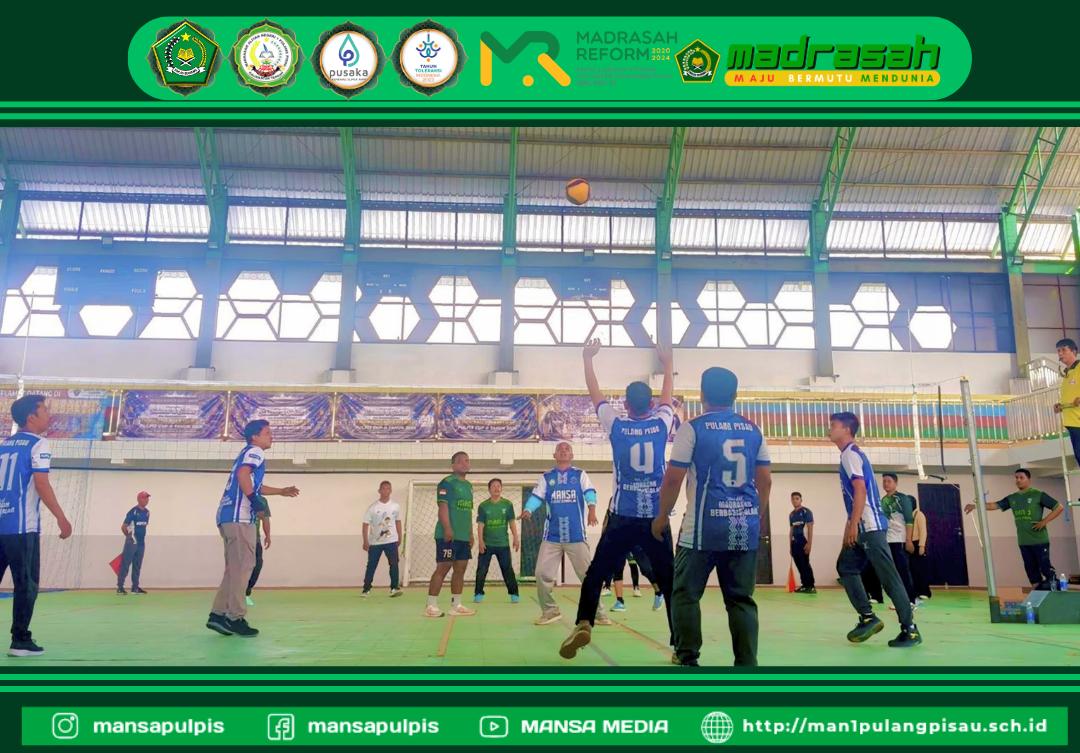 PERJUANGAN SENGIT, TIM VOLI GURU PUTRA MAN 1 PULANG PISAU PLUS KETERAMPILAN RAIH JUARA 