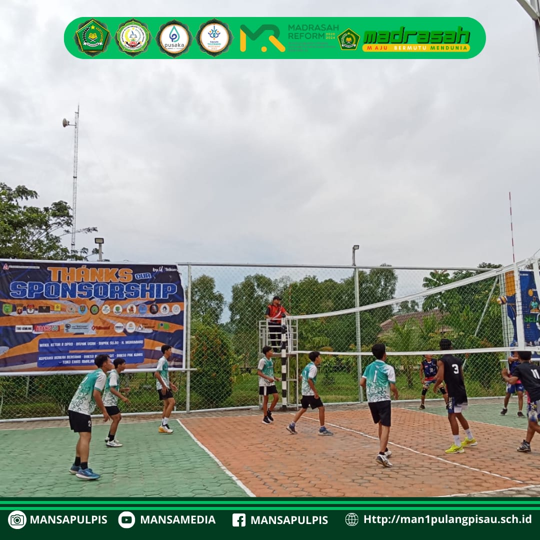 PERTARUNGAN VOLY  MAN 1 PULANG PISAU DAN MAN KAPUAS BERLAGA DI 8 BESAR